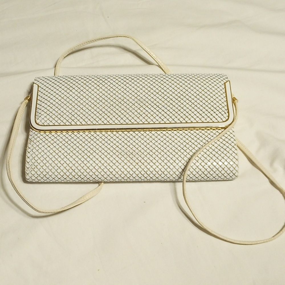 Vintage White Whiting and Davis Chain Crossbody Purse